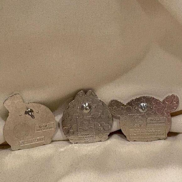 Disney Tsum Tsum Jiminy Cricket, Tigger, and Dale Collectible Trading Pins EUC - Picture 4 of 4